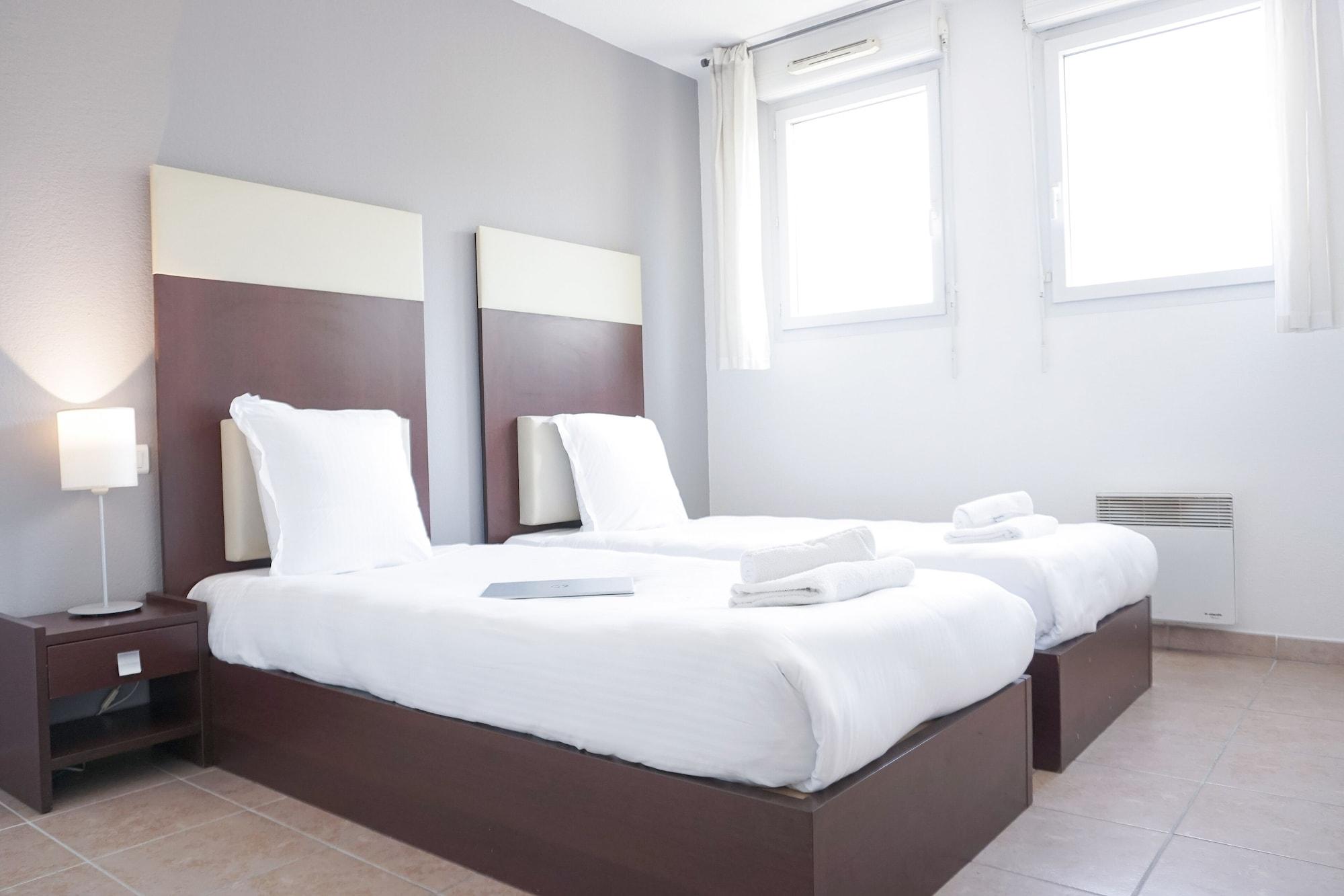 סיס-פור-לה-פלאז' Comfort Aparthotel Six-Fours מראה חיצוני תמונה