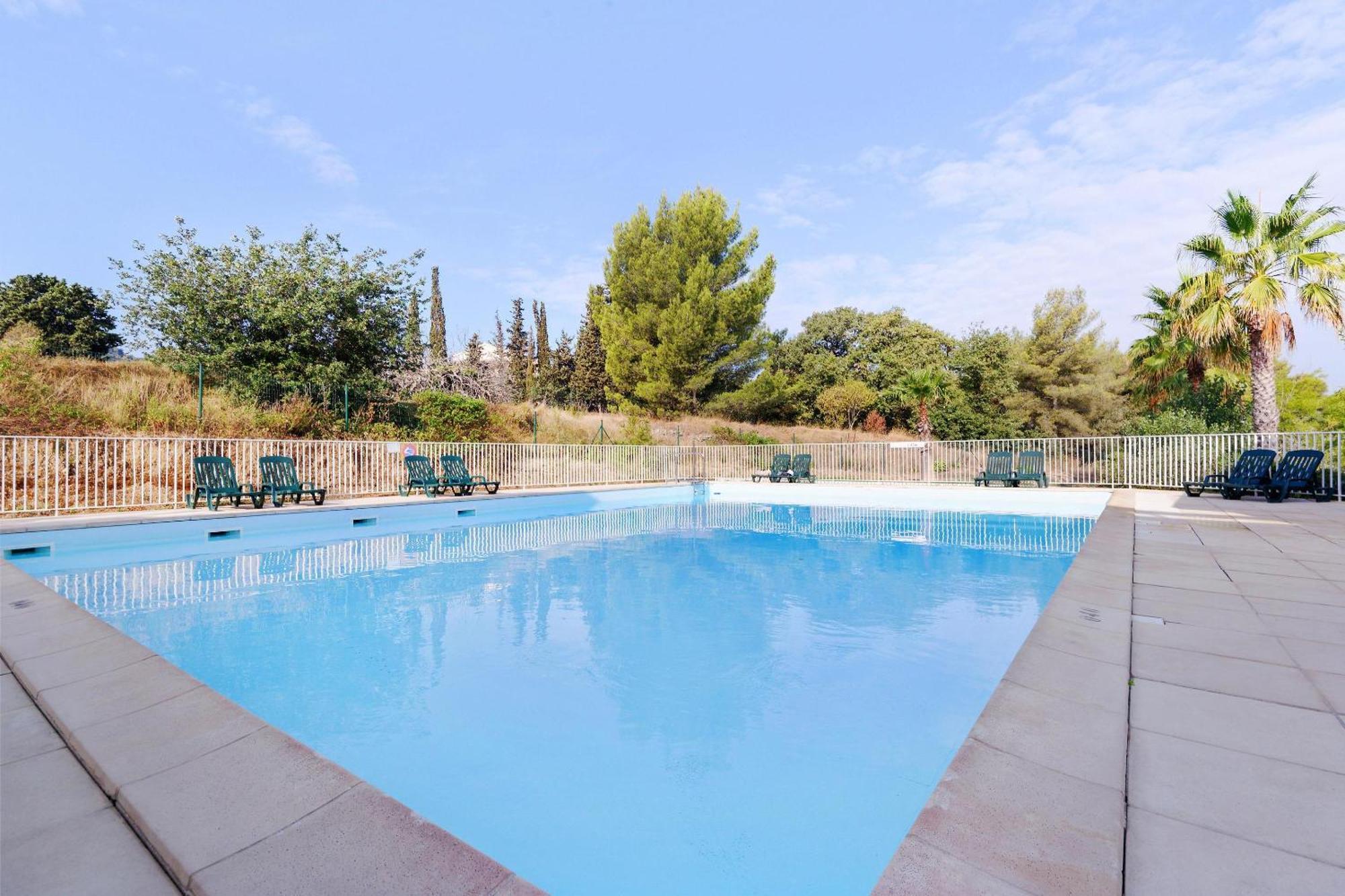 סיס-פור-לה-פלאז' Comfort Aparthotel Six-Fours מראה חיצוני תמונה