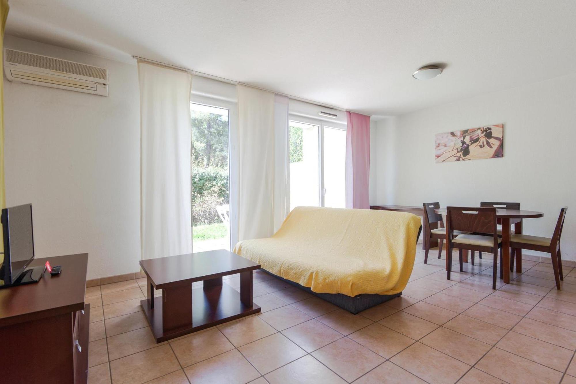סיס-פור-לה-פלאז' Comfort Aparthotel Six-Fours מראה חיצוני תמונה